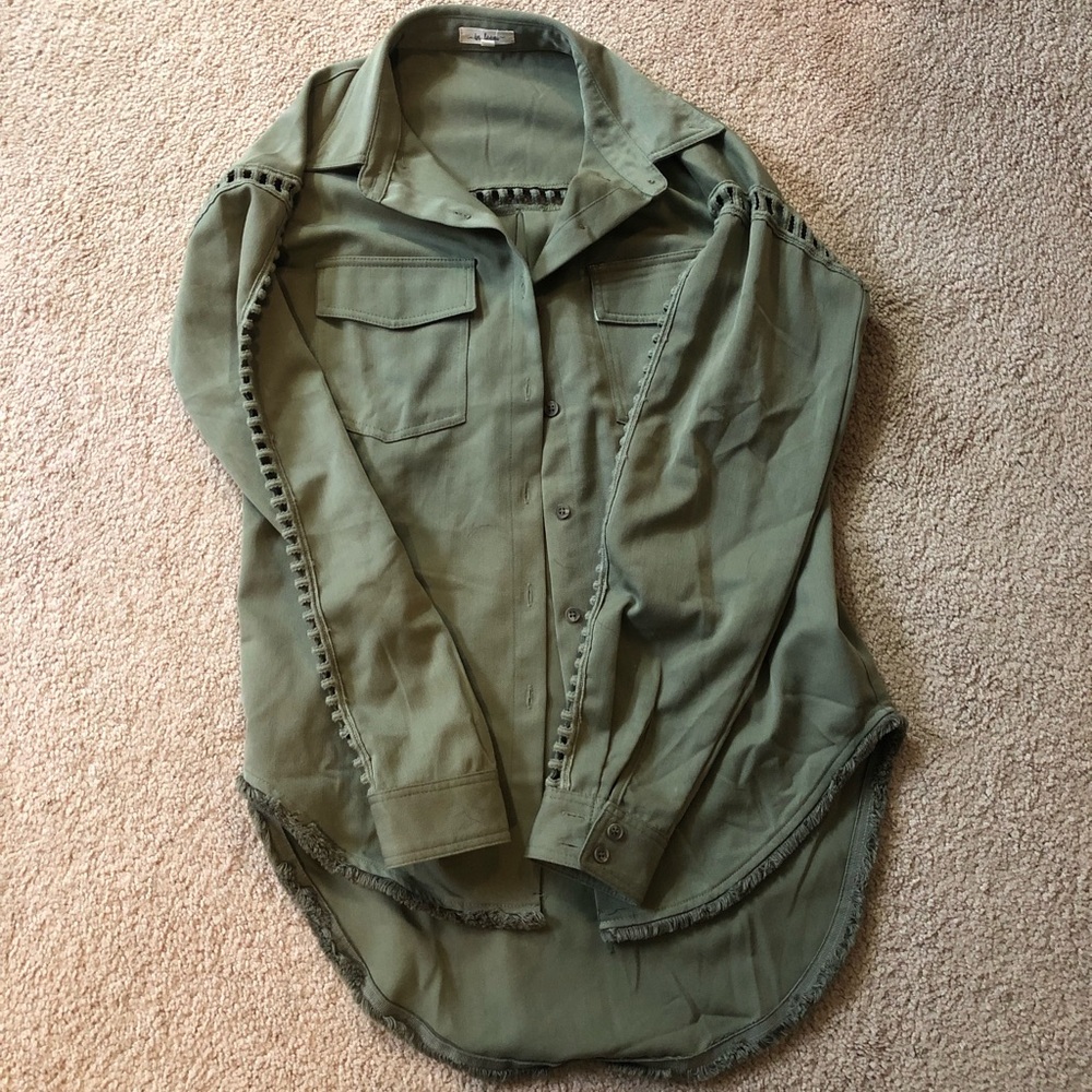 Long sleeve, button down, high low